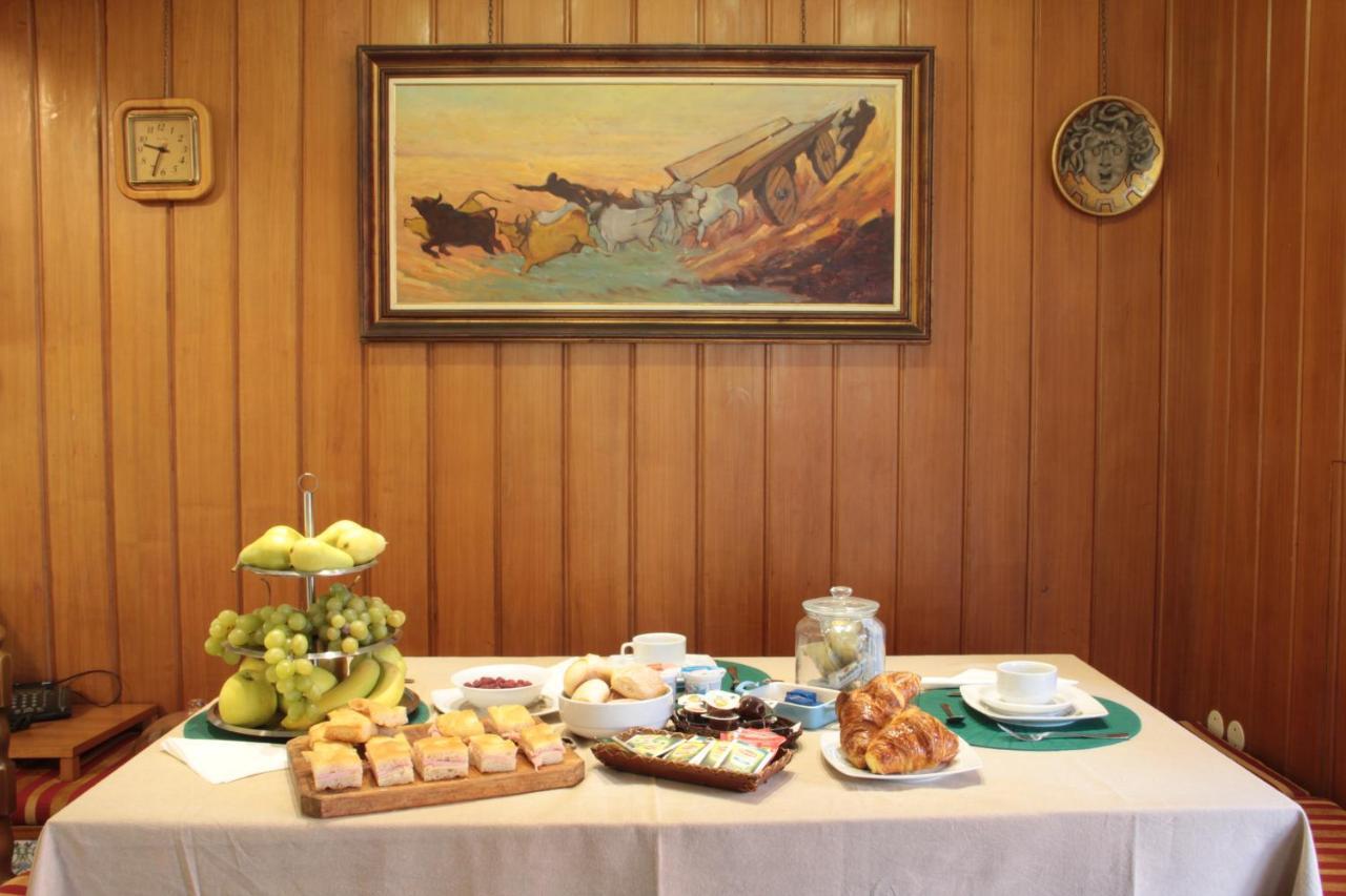 Villa Mirella Bordighera Esterno foto